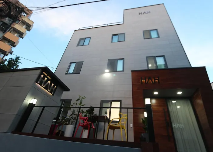Hah Guesthouse